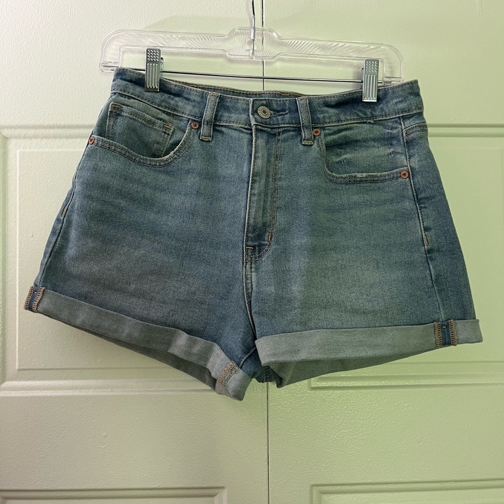 AE Mom Short Jean Shorts